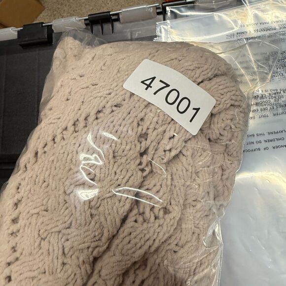 Moon & Madison Cardigan Women S Small Beige Geometric Open Front Long Sleeve - Picture 8 of 8